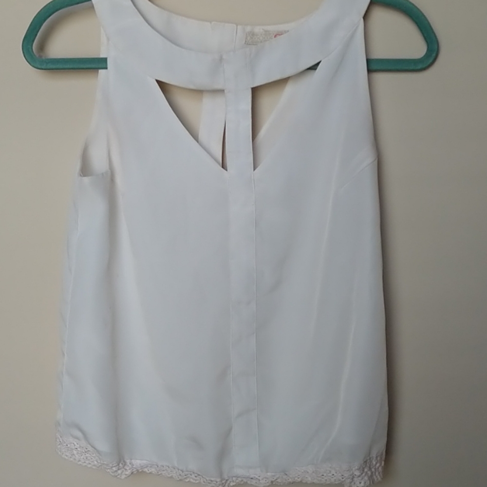 Sleeveless Blouse